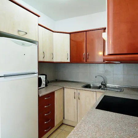 Modern In Solana Matorral With Balcony *