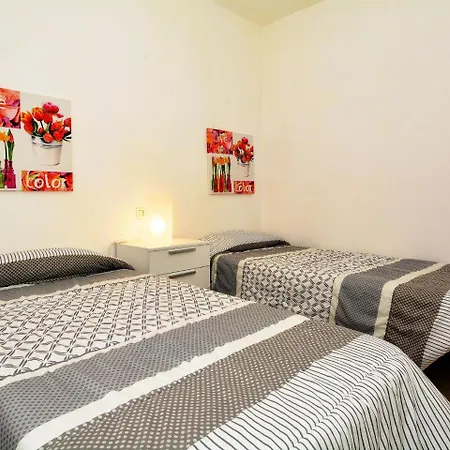 Modern In Solana Matorral With Balcony Appartement